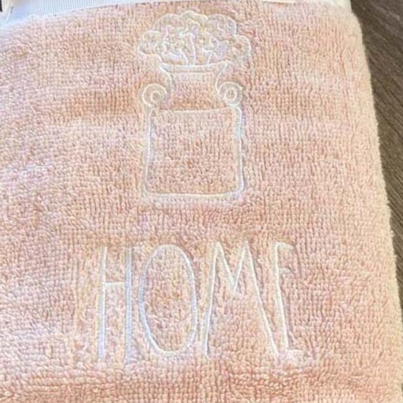 Rae Dunn "HOME" Hand Towels - Picture 3 of 3